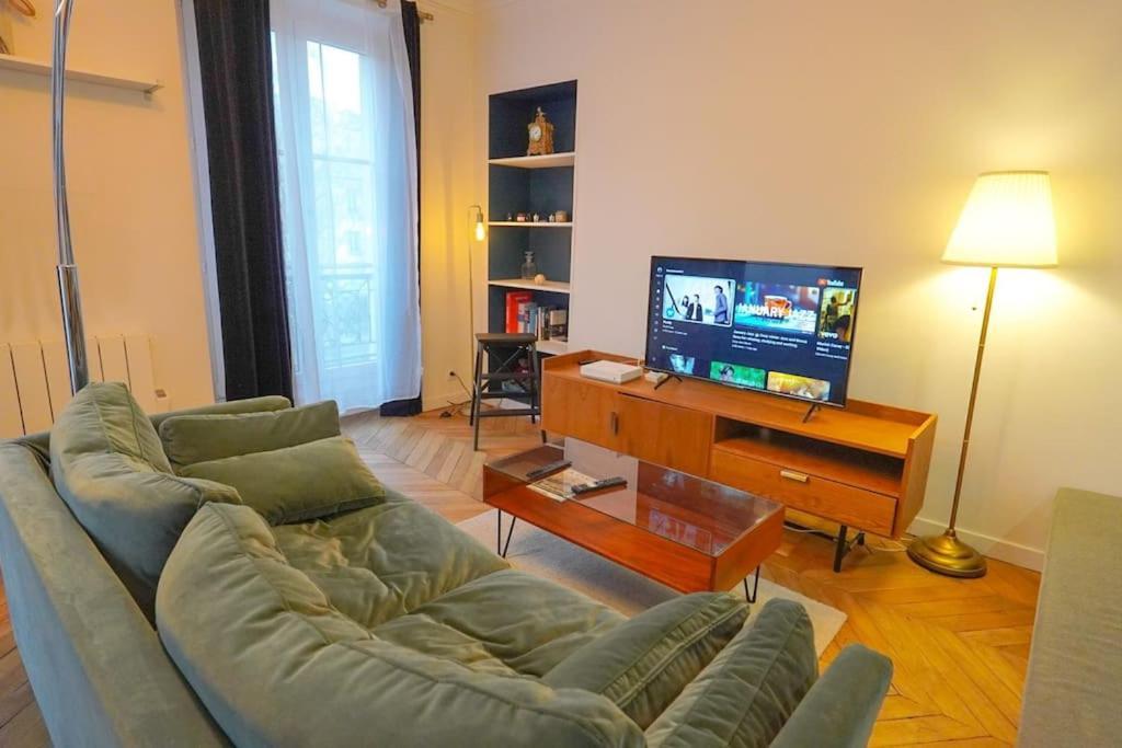 Cozy Spacious Flat@Pigalle Paris Exterior photo